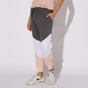 Sub_Urban Riot Women's Chloe Joggers NWT